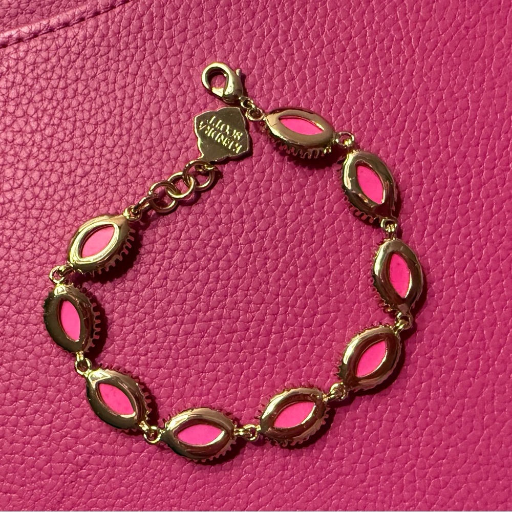 Kendra Scott Jana Magenta Bracelet GUC - Picture 3 of 14